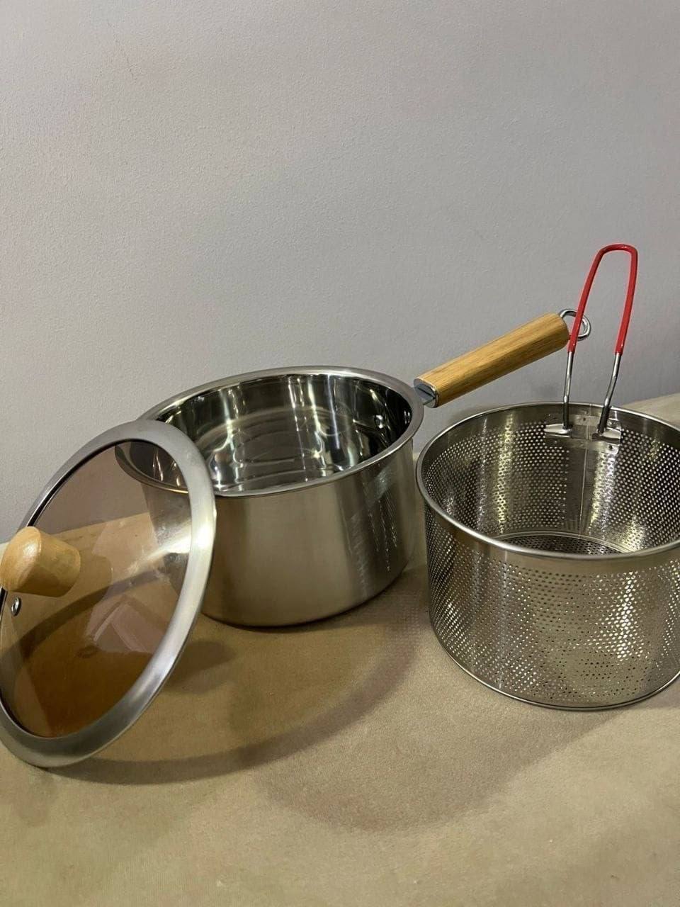 Friteuse en acier inoxydable avec panier